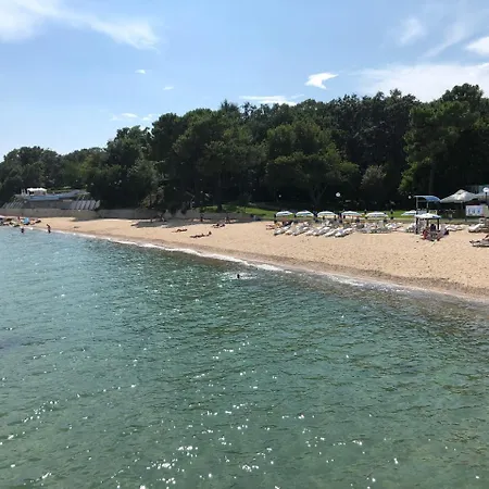 Sunrise Complex 아파트 골든샌드