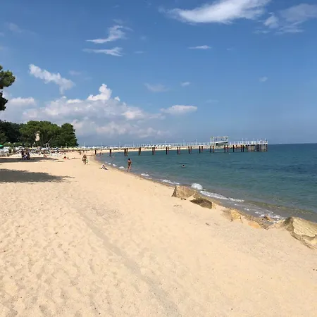 Sunrise Complex 아파트 골든샌드