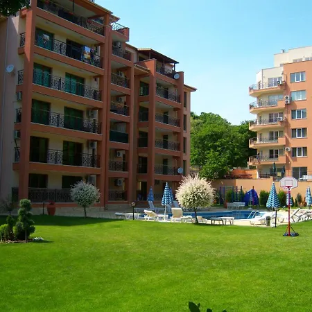 Sunrise Complex דירה